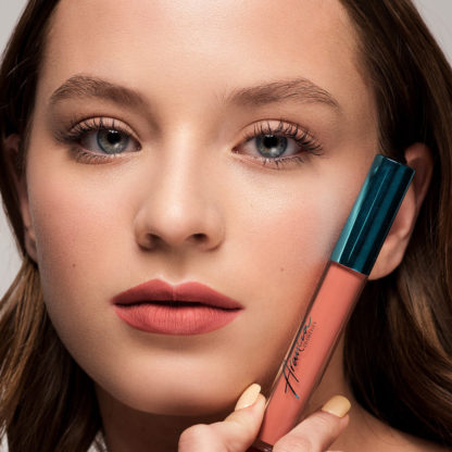 FIRST DATE Matte Intense Lip Color - ARANZA - Compra Maquillaje y Artículos de Belleza | Belle Queen Cosmetics