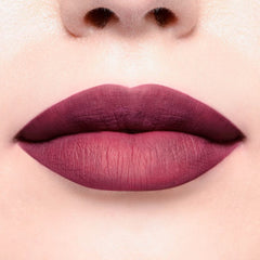 VILLAIN VICTORY Matte Intense Lip Color- ARANZA COSMETICS - Compra Maquillaje y Artículos de Belleza | Belle Queen Cosmetics
