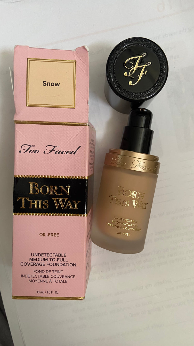 OUTLET SNOW BORN THIS WAY- TOO FACED